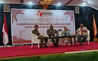 Diskusi Panel Dengan Narasumber dari Eks Komisioner KPU Papua Barat