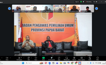 Arahan Ketua Bawaslu Provinsi & Anggota Terkait Evaluasi PDPB Tahun 2025 Melalui Zoom Meeting. 