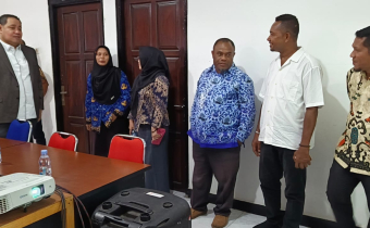 Arahan Anggota Bawaslu RI,Herwyn Malonda Kepada Ketua Dan Kepala Sekretaris Bawaslu Kabupaten Manokwari