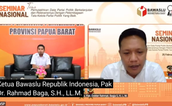 Pemateri Seminar Nasional Oleh Staf Ahli Bawaslu RI, Dayanto dan Dimoderatori Oleh Staf Bawaslu Provinsi Papua Barat. 