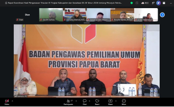Ketua Dan Anggota Bawaslu Provinsi Memberikan Arahan Melalui Zoom Meeting Evaluasi PDPB Triwulan III Tahun 2026 Pasca Pleno